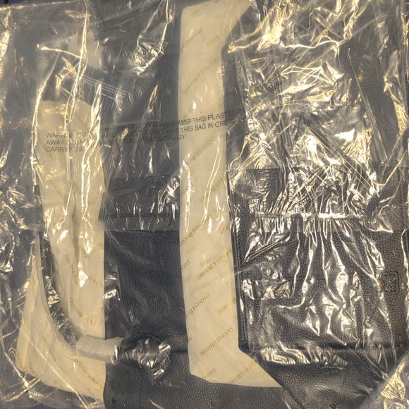 Looney For Dooney Parte Tres LIVE SHOW ONLY 2026 - Picture 5 of 16